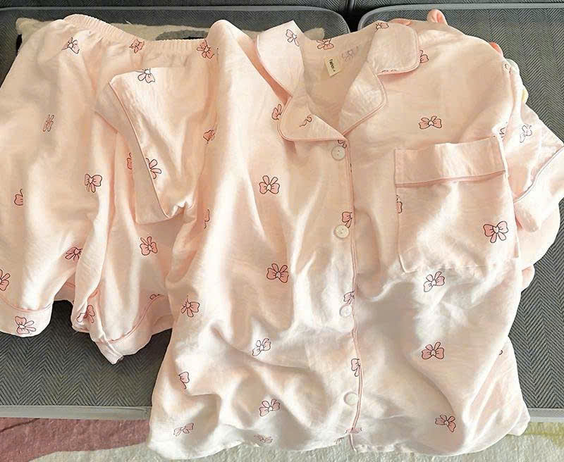 Set Pijama Ngắn Tay Họa Tiết Nơ 2026